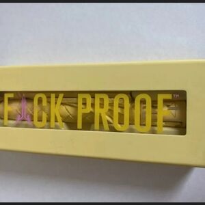 NIB JEFFREE STAR COSMETICS BANANA FETISH MASCARA new unused yellow mascara  RARE